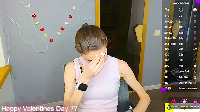 EmmyGreans online show from February 15, 10:11 am