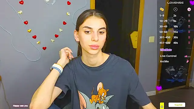 EmmyGreans online show from February 27, 3:48 pm