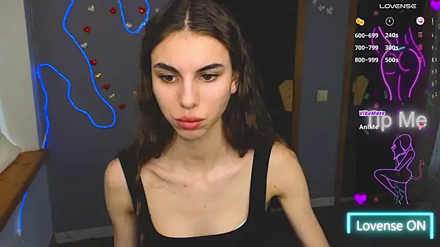 EmmyGreans online show from March 4, 1:06 pm