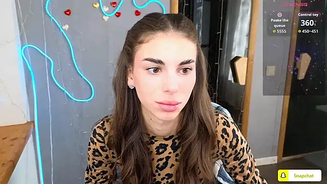 EmmyGreans online show from September 27, 5:34 am