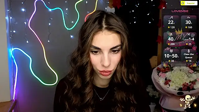 EmmyGreans online show from December 5, 6:55 am