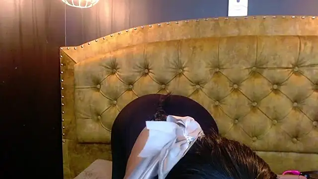 CrystalBrooke3x online show from December 28, 9:51 pm