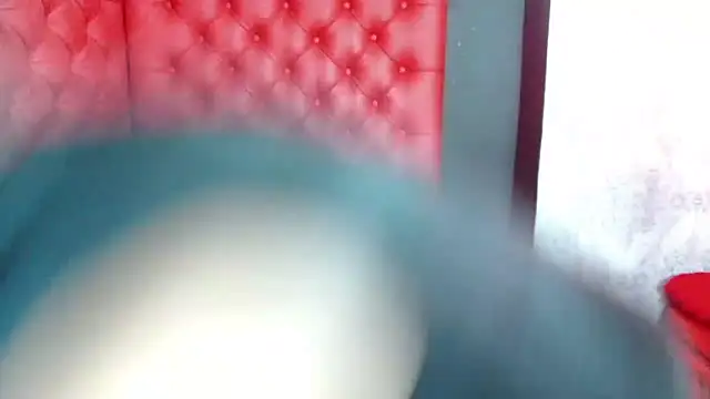 CrystalBrooke3x online show from January 20, 7:35 pm