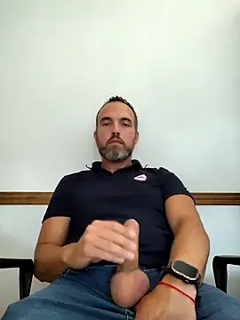 leon3875 online show from February 2, 3:22 pm