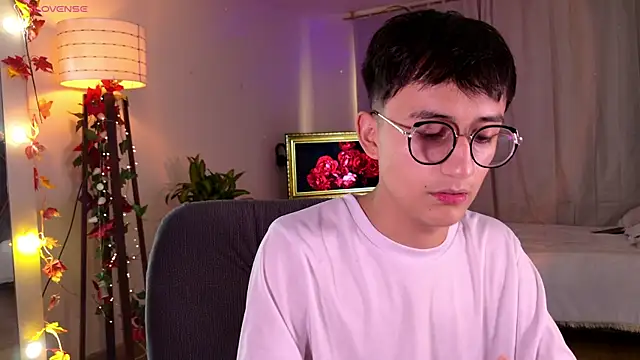 Mr evan1 online show from March 2, 2:10 pm