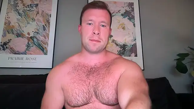 Snapshot of swekingxx chatting on July 25, 10:40 pm swekingxx online show from July 25, 10:40 pm