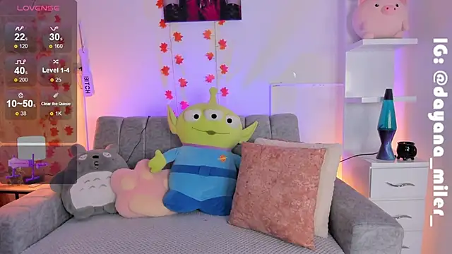  dayana miler online show from December 24, 3:38 am