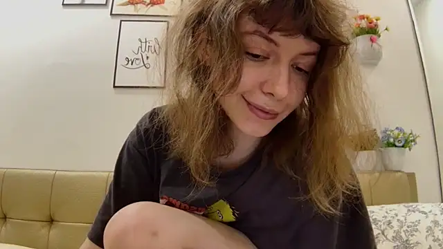 Snapshot of sun_place chatting on October 17, 5:10 am sun place online show from October 17, 5:10 am