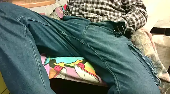 Giulio35 Pika online show from December 21, 4:25 pm