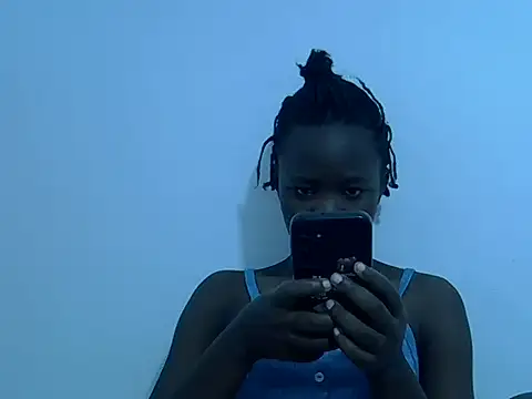 hey its andreana online show from June 28, 12:49 am