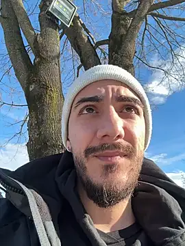 AndrewBanner online show from January 6, 11:40 am