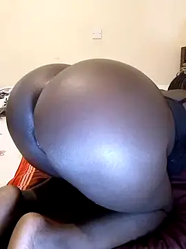 Snapshot of Misskhalifa_ chatting on January 13, 10:14 am Misskhalifa online show from January 13, 10:14 am