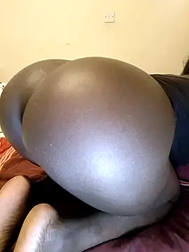 Snapshot of Misskhalifa_ chatting on January 27, 4:52 am Misskhalifa online show from January 27, 4:52 am