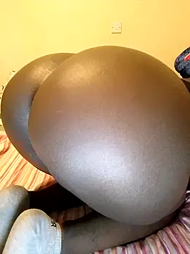 Snapshot of Misskhalifa_ chatting on March 11, 4:43 am Misskhalifa online show from March 11, 4:43 am