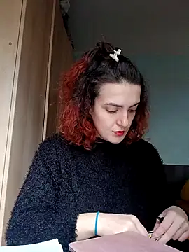 Snapshot of LadyMinnie chatting on October 26, 2:12 pm LadyMinnie online show from October 26, 2:12 pm