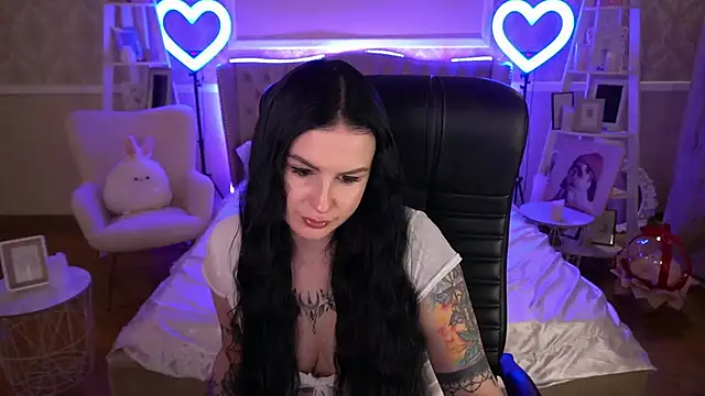 Snapshot of AmberDismond chatting on March 18, 4:59 pm AmberDismond online show from March 18, 4:59 pm