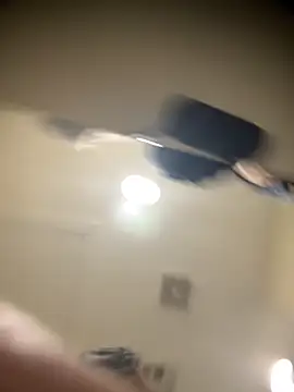 Snapshot of KiDaBrat chatting on February 16, 10:28 pm KiDaBrat online show from February 16, 10:28 pm