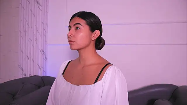 ShelleyMorell online show from October 7, 2:25 pm