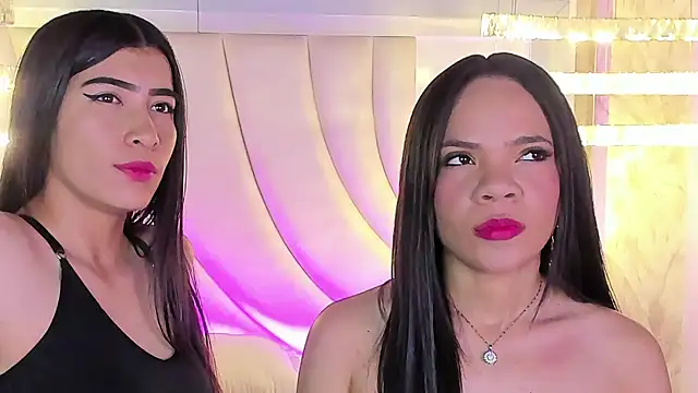 siara and zoe online show from June 23, 10:52 pm