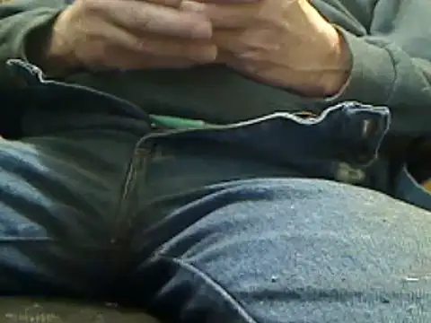 markluvskitty online show from December 23, 5:43 pm