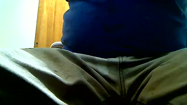 Snapshot of markluvskitty chatting on October 24, 12:12 pm markluvskitty online show from October 24, 12:12 pm