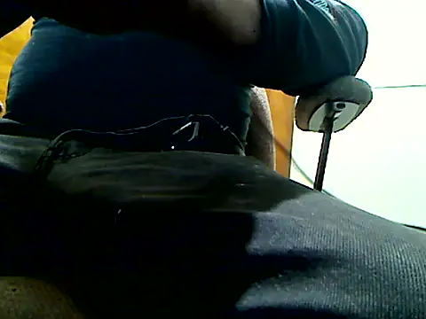 Snapshot of markluvskitty chatting on November 7, 3:56 pm markluvskitty online show from November 7, 3:56 pm