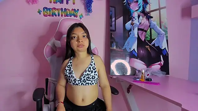 CharlotteMuller online show from March 12, 9:10 pm