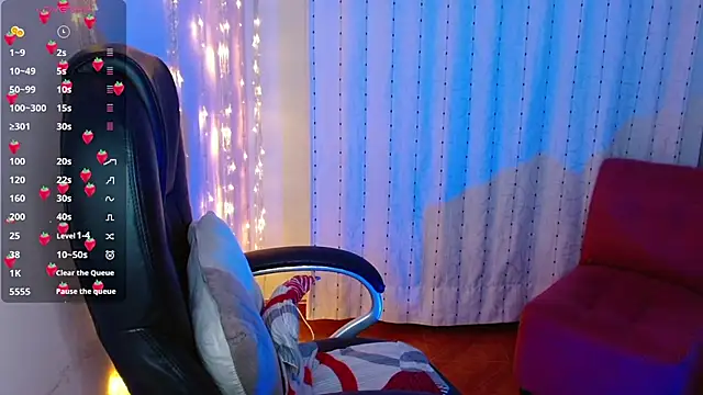 AmberGoddess  online show from December 2, 4:31 am