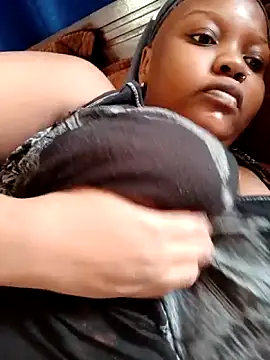 queennapal online show from February 27, 4:34 am