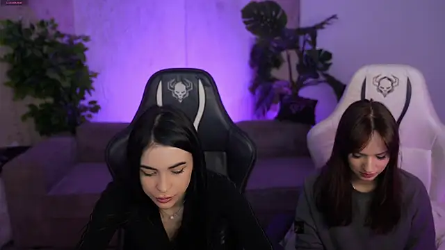 Tina Breeze online show from November 20, 8:36 am