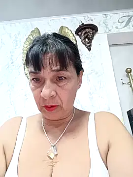 Snapshot of biancchi chatting on June 21, 11:13 am biancchi online show from June 21, 11:13 am