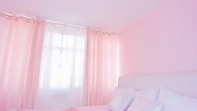 Snapshot of camila__joy chatting on December 14, 7:03 pm camila joy online show from December 14, 7:03 pm