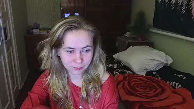 Snapshot of Riley_Roo chatting on December 27, 6:42 pm Riley Roo online show from December 27, 6:42 pm