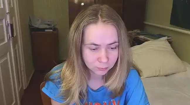 Snapshot of Riley_Roo chatting on February 27, 5:36 pm Riley Roo online show from February 27, 5:36 pm