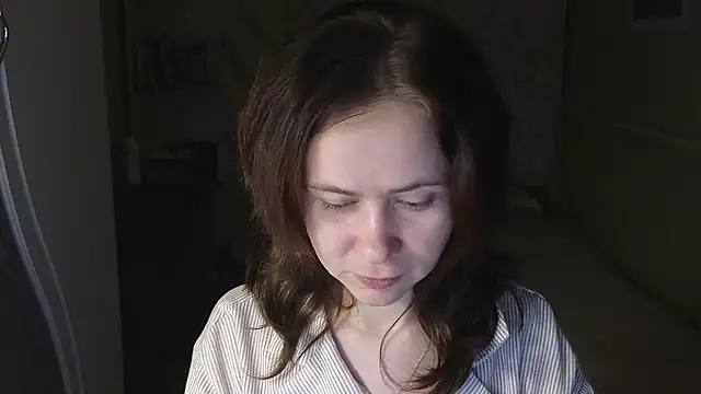 Snapshot of Riley_Roo chatting on November 21, 5:00 pm Riley Roo online show from November 21, 5:00 pm