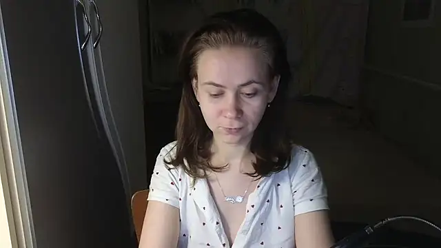 Snapshot of Riley_Roo chatting on November 30, 7:29 pm Riley Roo online show from November 30, 7:29 pm