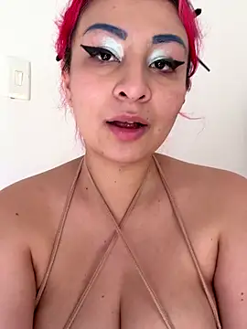 Andrea Bloomix online show from September 25, 8:45 pm