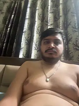 Snapshot of Parth-26 chatting on May 7, 4:01 pm Parth-26 online show from May 7, 4:01 pm