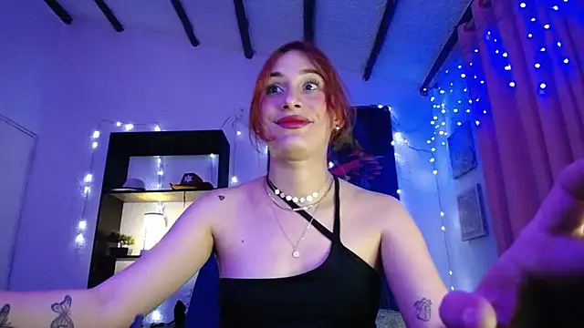 IsaBaileys  online show from February 12, 1:19 am