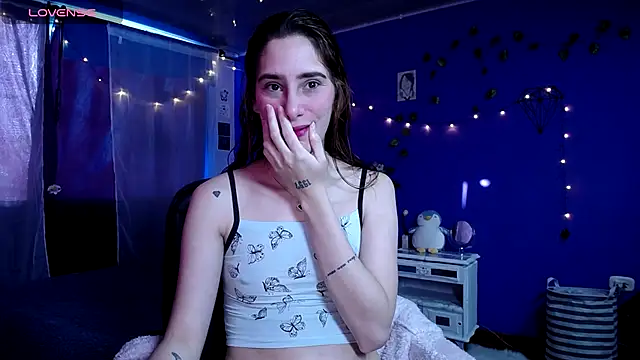 IsaBaileys  online show from October 2, 9:44 pm