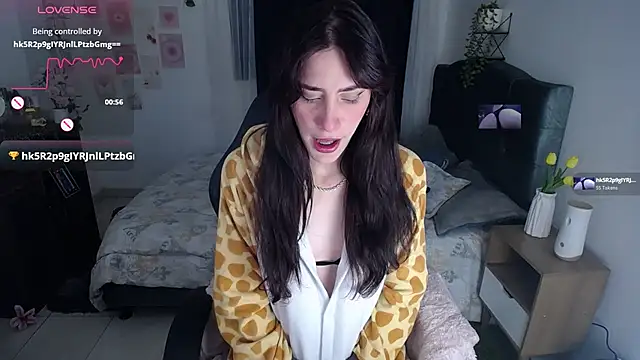 IsaBaileys  online show from July 16, 12:49 am