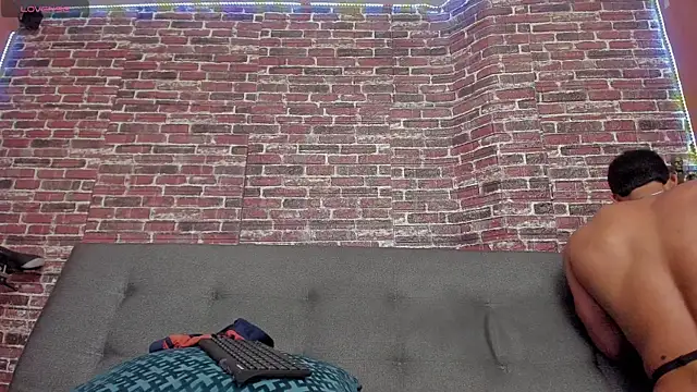 curt xxx online show from February 7, 2:50 am