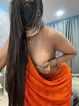 Snapshot of Monalisadon018 chatting on January 6, 5:59 pm Monalisadon018 online show from January 6, 5:59 pm