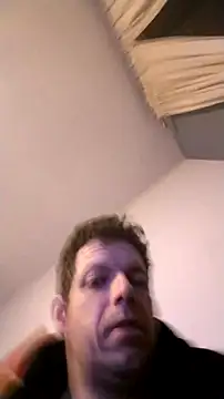 Knuffelstaaf123 online show from January 31, 12:06 am