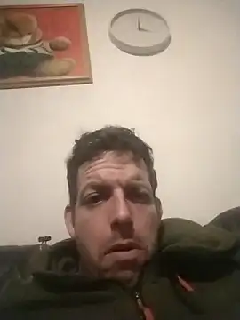 Knuffelstaaf123 online show from February 3, 10:11 pm