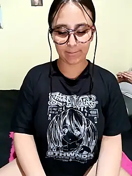 Cute Penelope online show from December 6, 11:57 pm