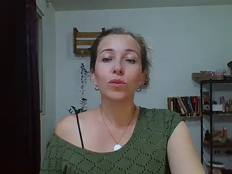 charlott ponce online show from March 26, 3:45 am