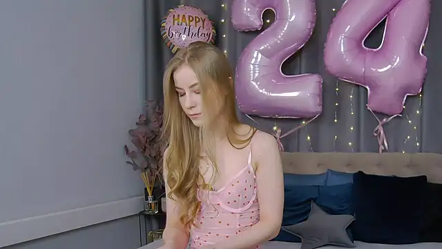 VioletiSwone online show from January 16, 5:21 am