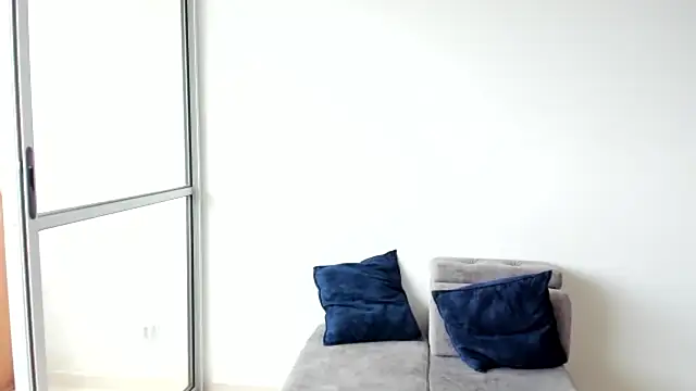 Snapshot of SweetYoungs_ chatting on March 21, 5:45 pm SweetYoungs online show from March 21, 5:45 pm