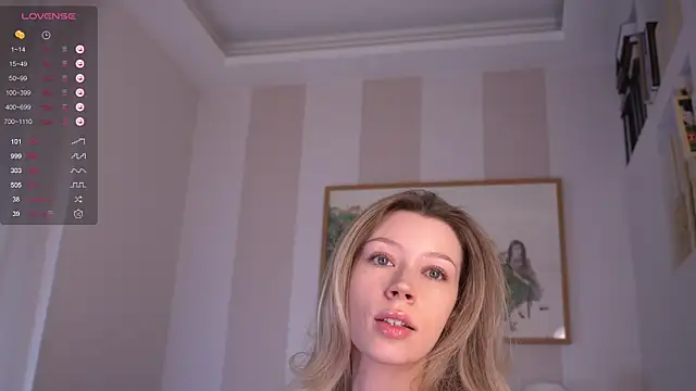 poisonn girlll online show from December 15, 2:30 am
